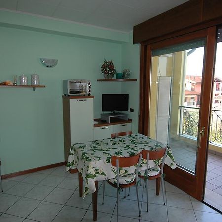 Appartamento Alle Magnolie Sirmione Exteriör bild